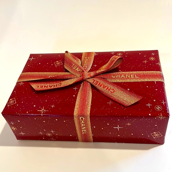 NEW CHANEL Holiday 2022 Gift Set Go to Extremes Mascara Set & Bag SOLD OUT! - Picture 4 of 9